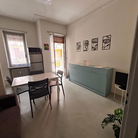 Casa Vacanza Il Tulipano Nichelino Exterior foto